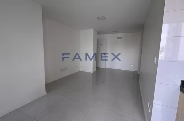APARTAMENTO PARA LOCAÇÃO NO CENTRO ED BATEL - COM 01 SUÍTE +01 QUARTO