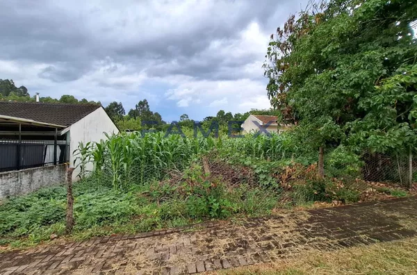 TERRENO À VENDA COM 406M²,  SANTA TERESINHA, PATO BRANCO