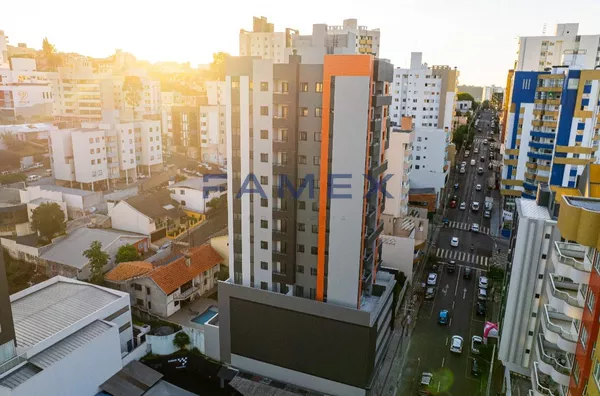 APARTAMENTO STUDIO NO CENTRO   PARA LOCAÇÃO COM SACADA GARDEN-   EDIFÍCIO OPALA -  02 QUADRAS DA  PRAÇA   CENTRAL