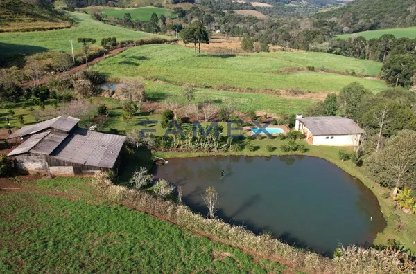 CHACARA A VENDA, CANDEIAS, PATO BRANCO/MARIOPOLIS.