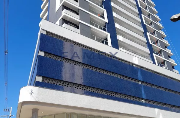 ED. SAFIRA - APARTAMENTO COM 01 SUITE + 01 QUARTO - CENTRO - PRÓXIMO  A PRAÇA CENTRAL