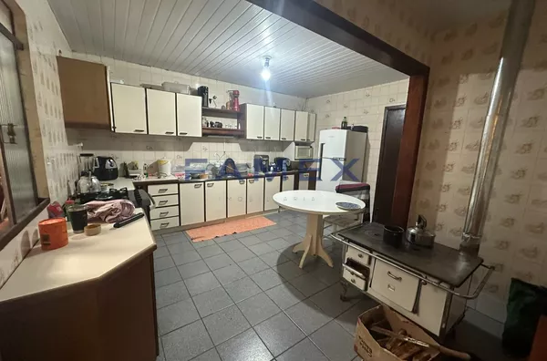 CASA  A VENDA BAIRROJARDIM PRIMAVERA COM 01 SUITE +  02 QUARTOS