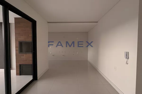 Apartamento à venda com 3 quartos no Edifício Turmalina