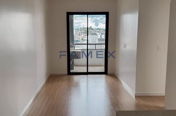 APARTAMENTO COM 01 SUÍTE + 01 QUARTO NO CENTRO   PARA LOCAÇÃO-   EDIFÍCIO OPALA -  02 QUADRAS DA  PRAÇA   CENTRAL