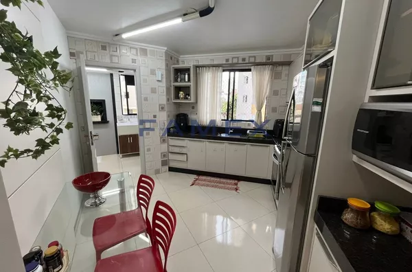 APARTAMENTO À VENDA NO CENTRO DE PATO BRANCO