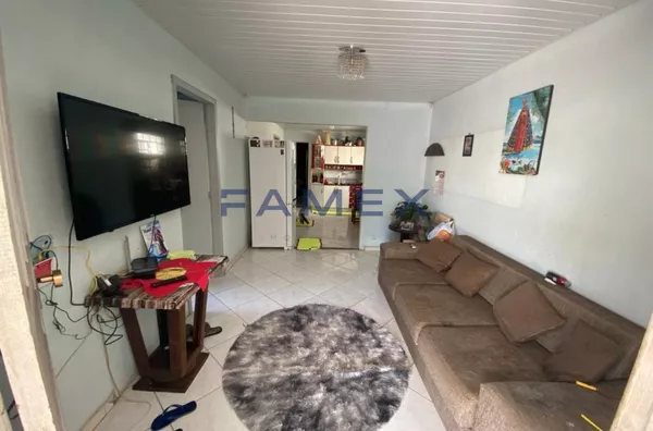 CASA DE ALVENARIA BAIRRO SAO ROQUE COM 04 DORMITORIOS