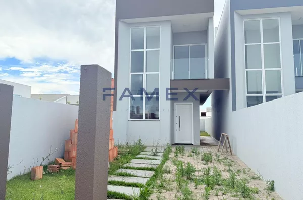 SOBRADO À VENDA NO BAIRRO PAGNONCELLI