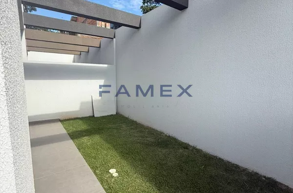 SOBRADO À VENDA-BAIRRO FRARON-PATO BRANCO-PR-