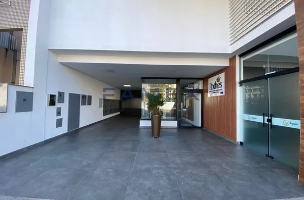 APARTAMENTO PARA LOCAÇÃO  TODO MOBILIADO  COM 01 DORMITÓRIO -  EM FRENTE AO ANTIGO TEATRO