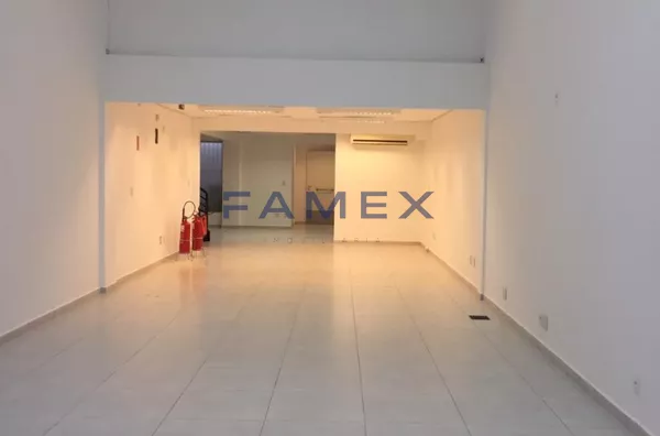 SALA COMERCIAL  PARA LOCAÇÃO NO CENTRO