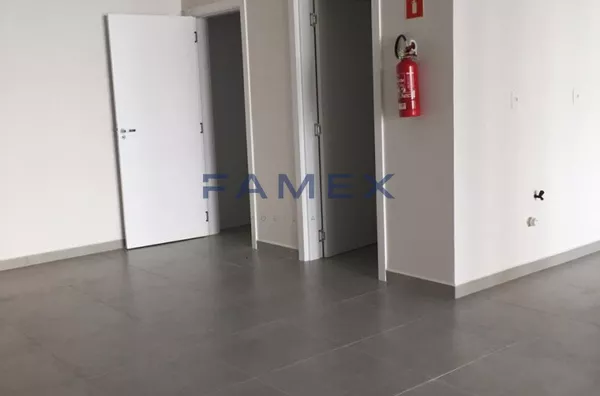 SALA COMERCIAL ED COLIBRI NO CENTRO