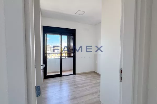 APARTAMENTO PARA LOCAÇÃO SEMI MOBILIADO COM 01 SUIÍTE + 01 QUARTO NO CENTRO