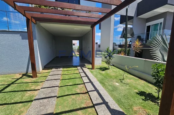 SOBRADO A VENDA NO BAIRRO FRARON DE PATO BRANCO