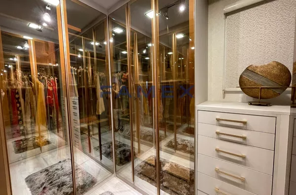 APARTAMENTO ÁREA INTERNAAPARTAMENTO ÁREA INTERNA