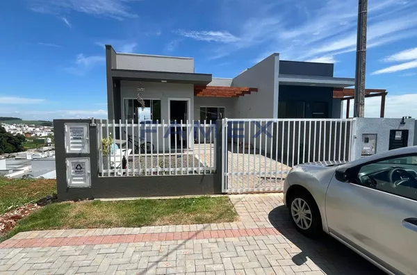 CASA À VENDA NO BAIRRO FRARON