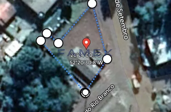 TERRENO DE ESQUINA EM CLEVELÂNDIA AO LADO DO CTG VAQUEANOS