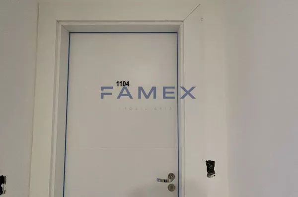 ED. SAFIRA - APARTAMENTO COM 01 SUITE + 01 QUARTO - CENTRO - PRÓXIMO  A PRAÇA CENTRAL