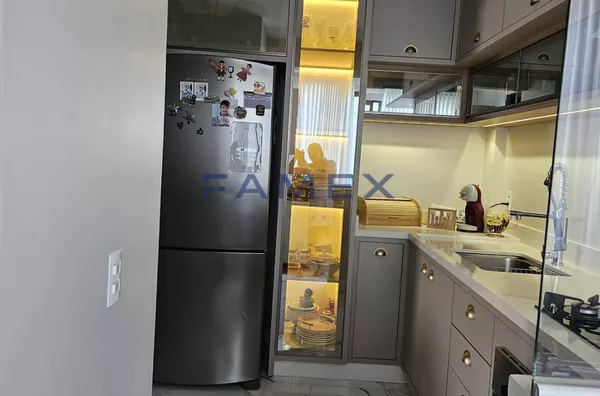 APARTAMENTO À VENDA NO CENTRO