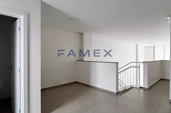 SALA COMERCIAL 02 ED ESMERALDA -  PROXIMO AO TEATRO