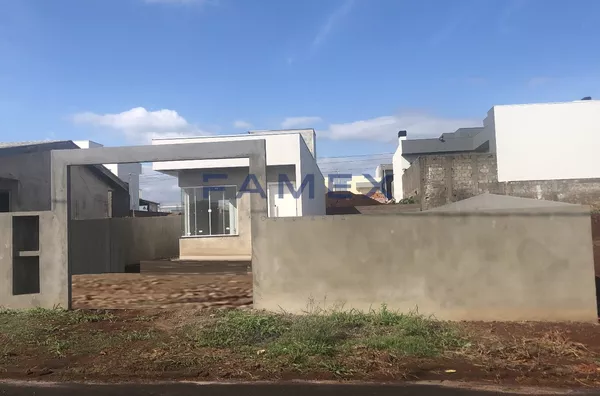 CASA NOVA À VENDA - BAIRRO PAGNOCELLI PATO BRANCO-PR