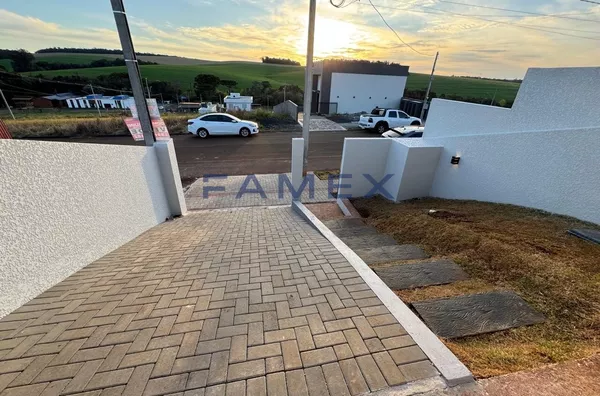 CASA NOVA À VENDA NO BAIRRO FRARON