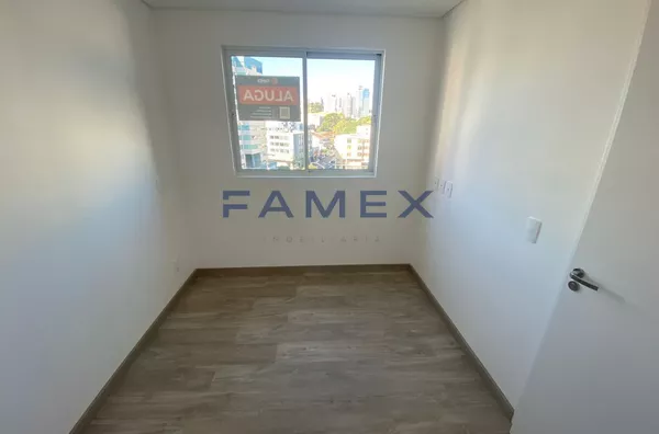ED. SAFIRA - APARTAMENTO COM 01 SUITE + 01 QUARTO - CENTRO - PRÓXIMO A PRAÇA CENTRAL - Foto 5