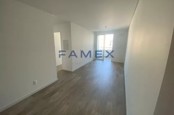 ED. SAFIRA - APARTAMENTO COM 01 SUITE + 01 QUARTO - CENTRO - PRÓXIMO  A PRAÇA CENTRAL