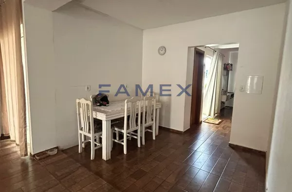 SOBRADO À VENDA-BAIRRO FRARON-PATO BRANCO-