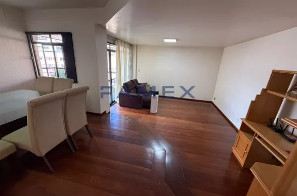 Apartamento à venda no Centro de Pato Branco