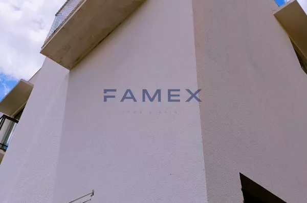 CASA À VENDA NO BAIRRO FRARON