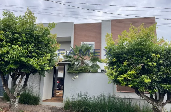 Sobrado para venda, 3 quarto(s),  Santa Terezinha, Pato Branco