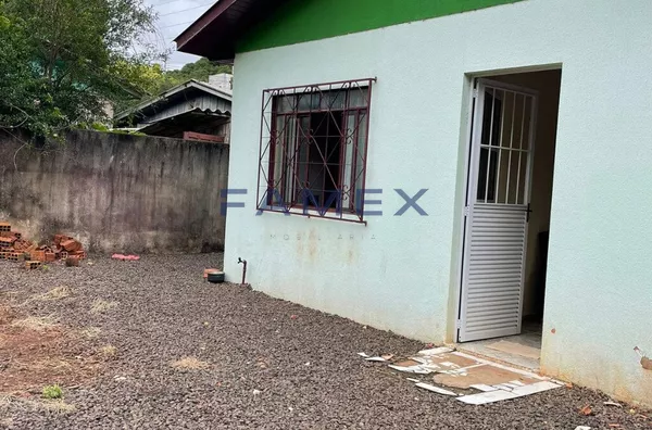 CASA A VENDA NO BAIRRO BONATTO EM PATO BRANCO - 2 QUARTOS