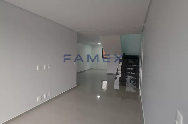 SOBRADO NOVO À VENDA NO BAIRRO SÃO FRANCISCO