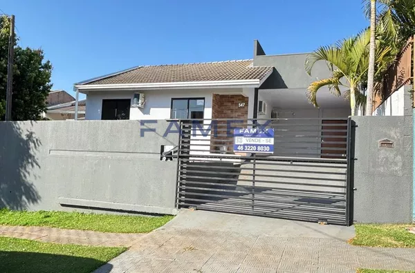 Casa para venda com 03 dormitórios  Sao Francisco, Pato Branco