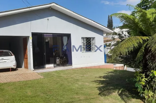 CASA Á VENDA BAIRRO PINHEIROS EM PATO BRANCO PR