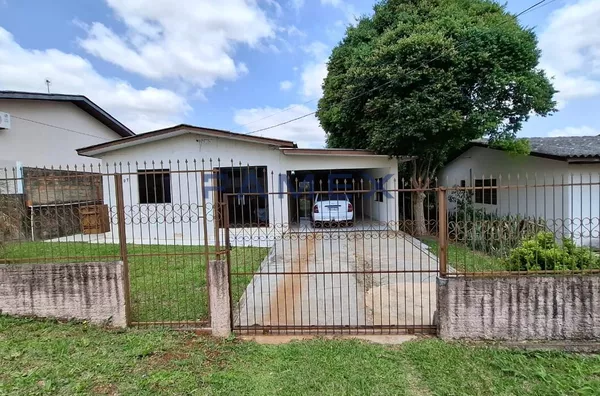 CASA À VENDA NO BAIRRO MORUMBI EM PATO BRANCO PR