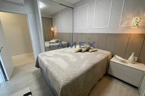 APARTAMENTO ÁREA INTERNA