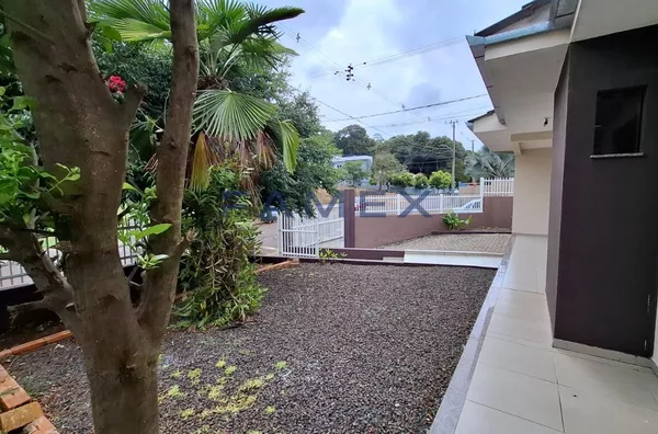 CASA DE ESQUINA À VENDA,  PARQUE DO SOM, PATO BRANCO