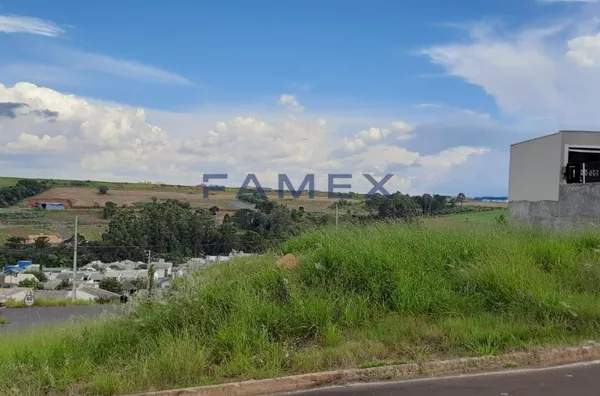 TERRENO EM PONTO ESTRATÉGICO DO BAIRRO FRARON PATO BRANCO