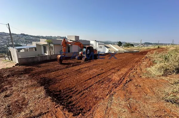 TERRENO À VENDA NO BAIRRO FRARON