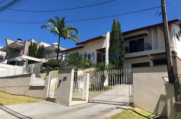 SOBRADO À VENDA - BAIRRO LA SALLE - PATO BRANCO/PR