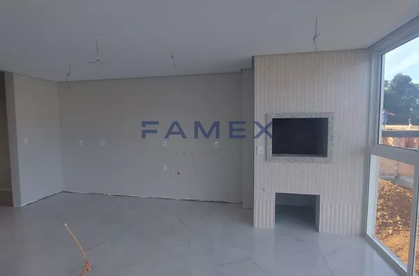 TRIPLEX ALTO PADRÃO À VENDA NO BAIRRO LA SALLE