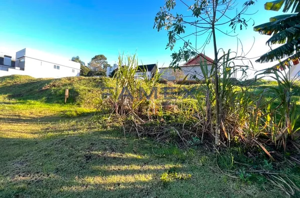 Terreno à venda 448,20 m², La Salle, Pato Branco