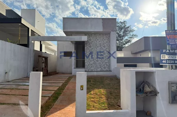 CASA NOVA À VENDA NO BAIRRO FRARON