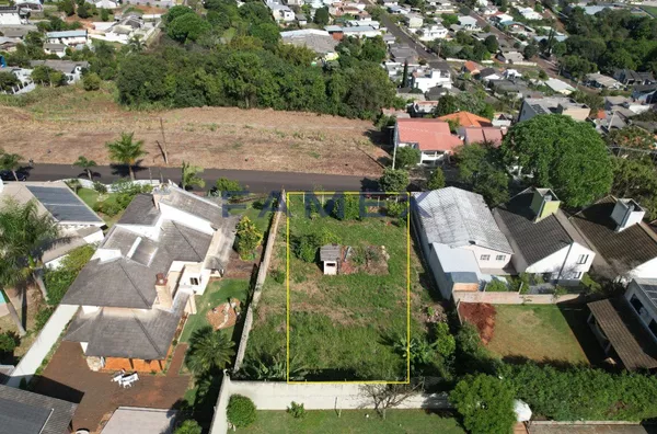 EXCELENTE TERRENO À VENDA NO BAIRRO PINHEIROS