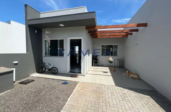 CASA À VENDA NO BAIRRO FRARON