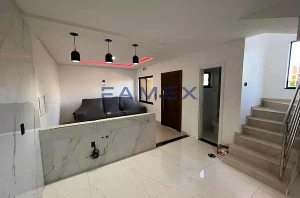 SOBRADO À VENDA NO BAIRRO SÃO FRANCISCO