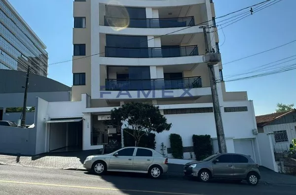 APARTAMENTO PROXIMO AO CENTRO - 1 SUITE + 1 QUARTO - ED. PIO XII