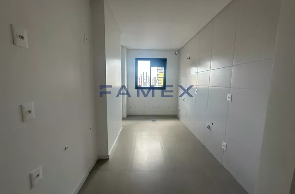 APARTAMENTO COM 01 SUÍTE + 01 QUARTO NO CENTRO   PARA LOCAÇÃO-   EDIFÍCIO OPALA -  02 QUADRAS DA  PRAÇA   CENTRAL