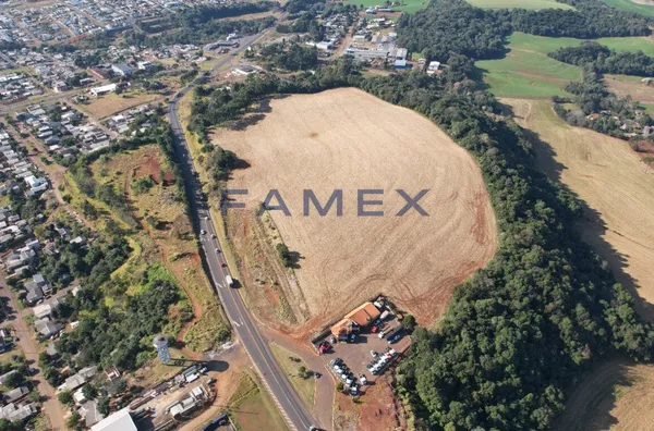TERRENO À VENDA COM FRENTE PARA BR PATO BRANCO
